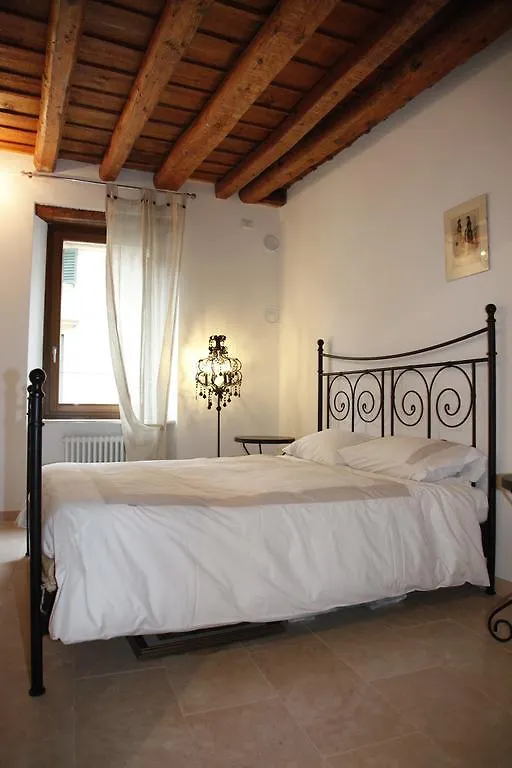 Centre 2 bedroom Flat Vérone Italie